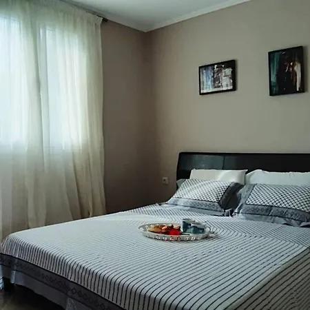 Kellys House Nyaraló *