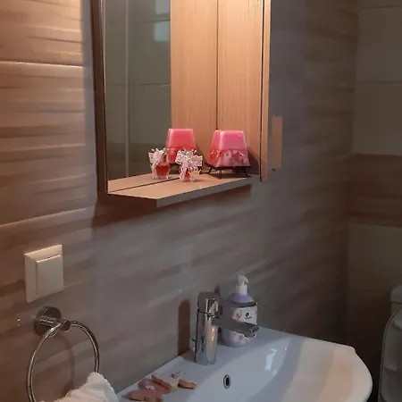 Kellys House Néa Plája